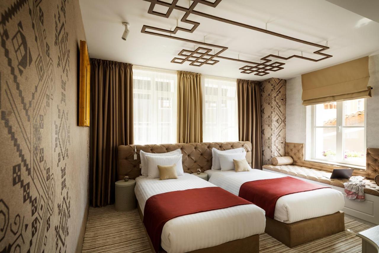 Gallery 37 Powered By Aston Plovdiv Luaran gambar A room at the hotel